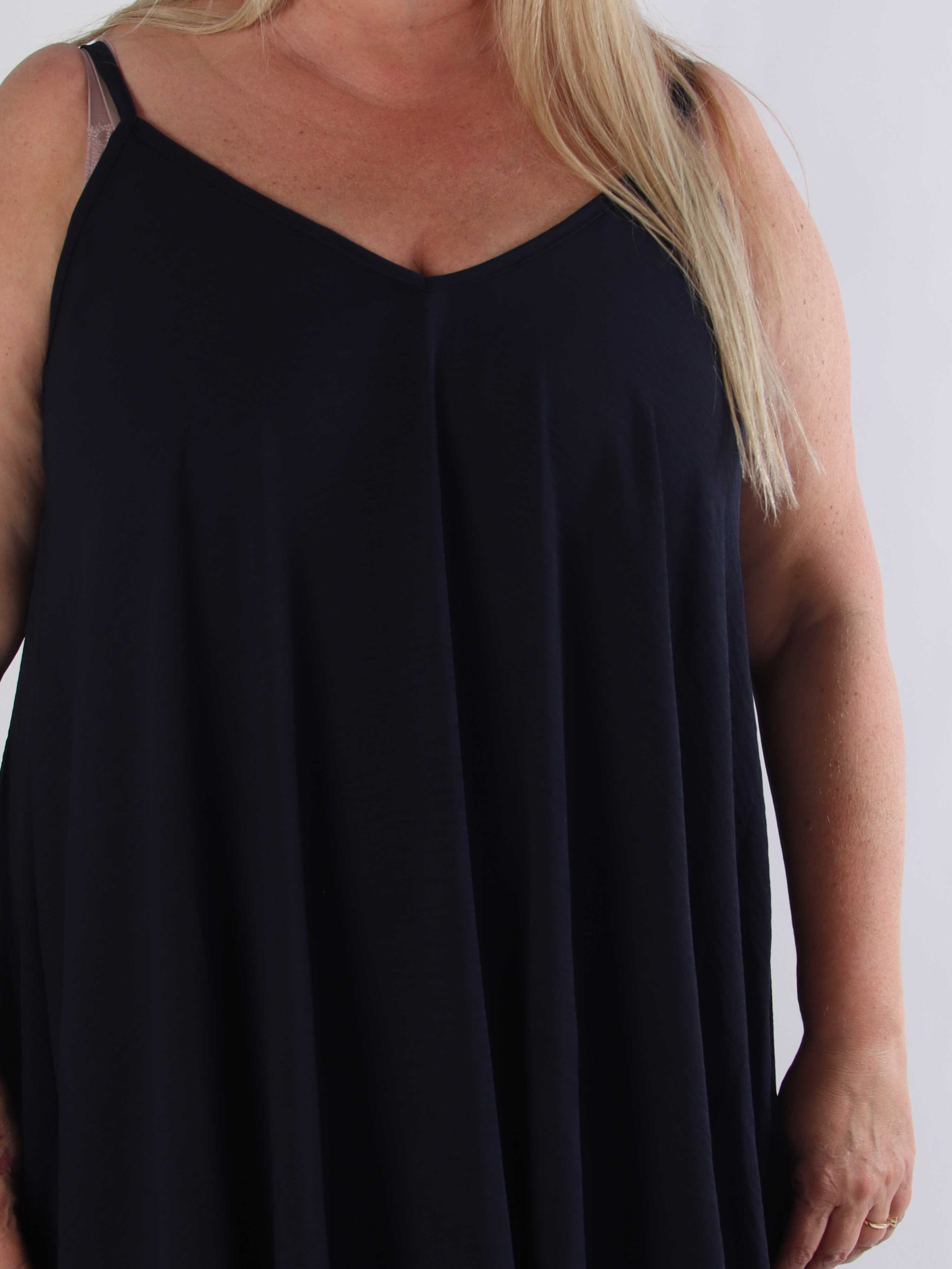 Galadriel - Söt lätt plus size klänning i viskos